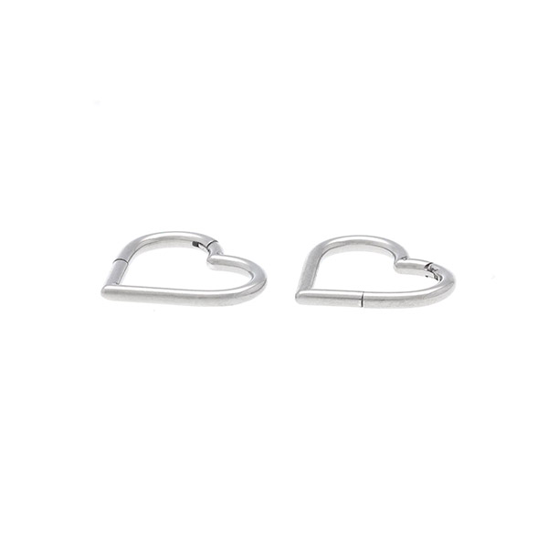 ステンレスピアス