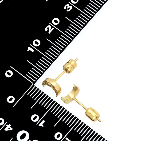 ステンレスピアス