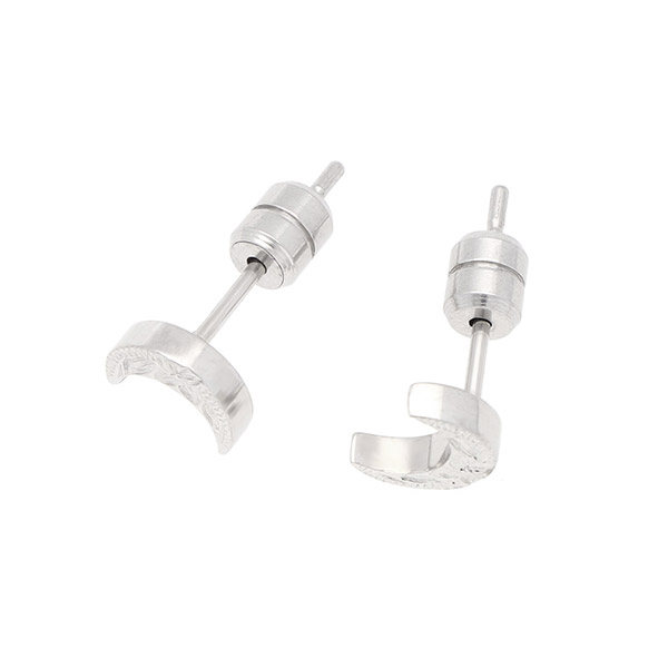 ステンレスピアス