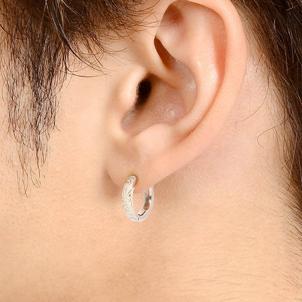 ステンレスフープピアス