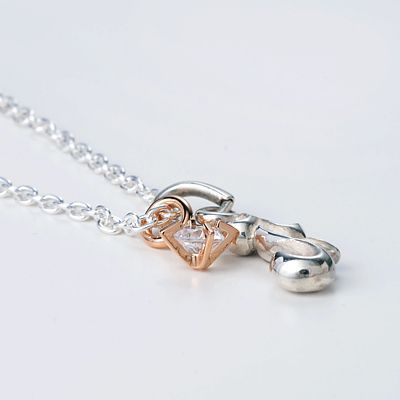 ピンクゴールドネックレス