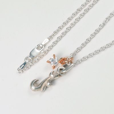 ピンクゴールドネックレス