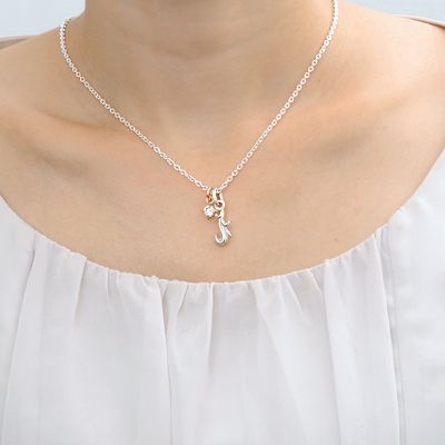 ピンクゴールドネックレス