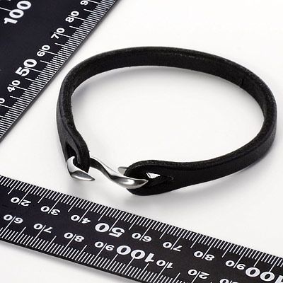 レザーブレスレット