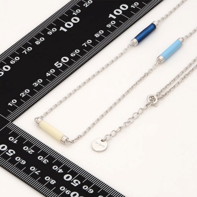 シルバーネックレス