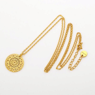 シルバーネックレス