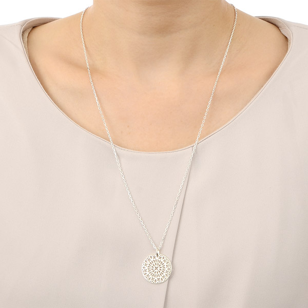 シルバーネックレス