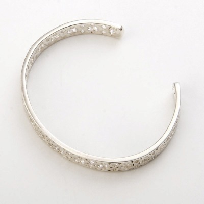 シルバーバングル