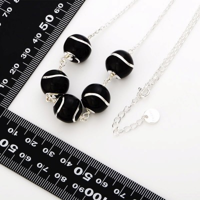 シルバーネックレス