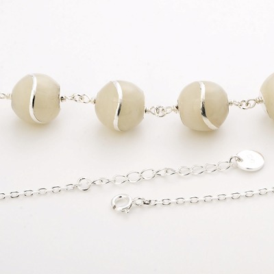 シルバーネックレス