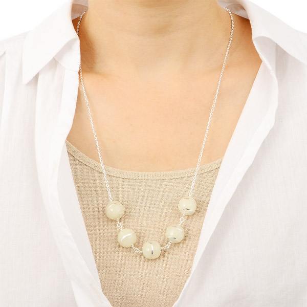 シルバーネックレス