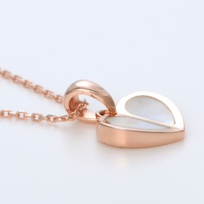 ブラスネックレス