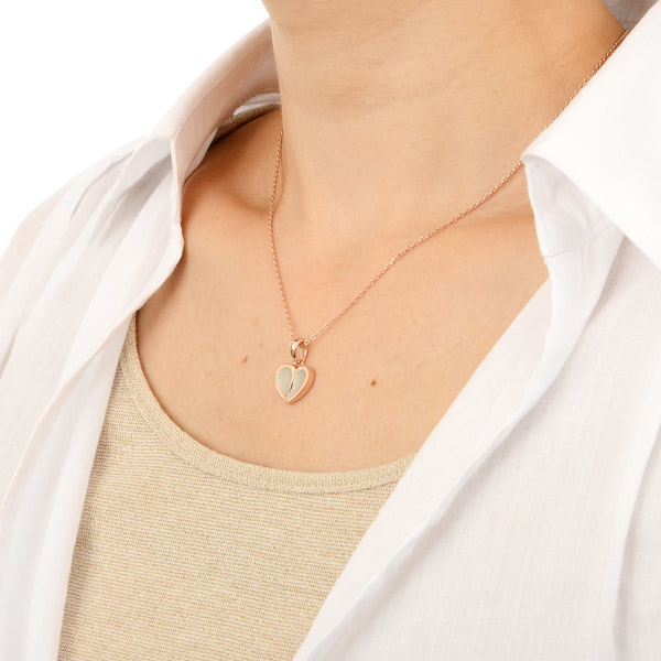 ブラスネックレス