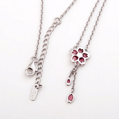 シルバーネックレス