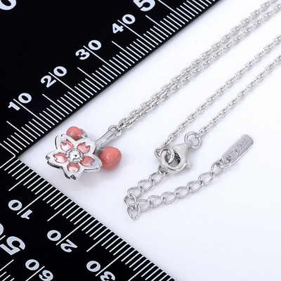 シルバーネックレス