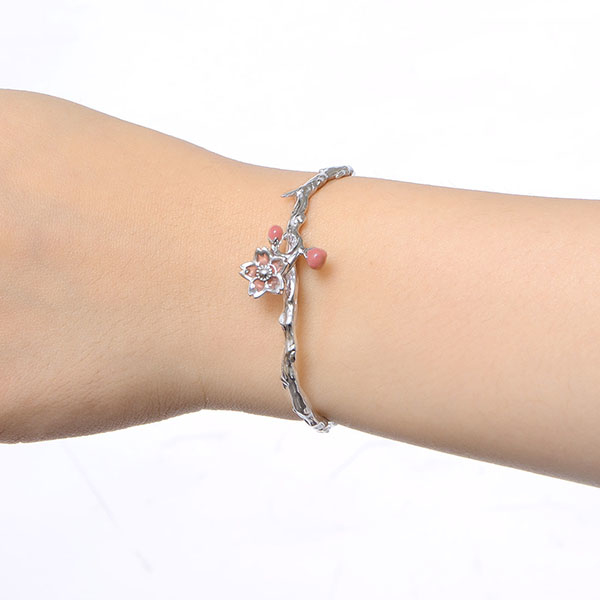 シルバーバングル