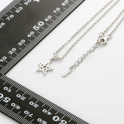 シルバーネックレス