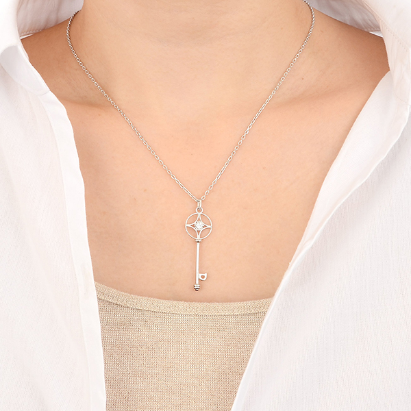 シルバーネックレス