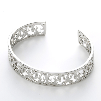 シルバーバングル