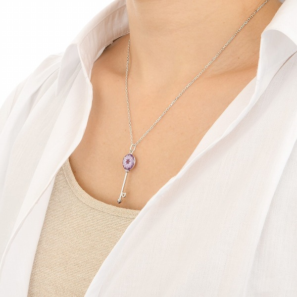 シルバーネックレス