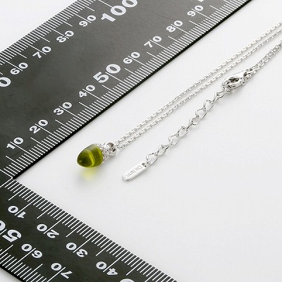 シルバーネックレス