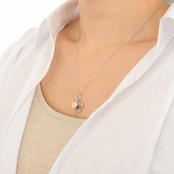 シルバーネックレス