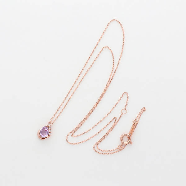 ピンクゴールドネックレス