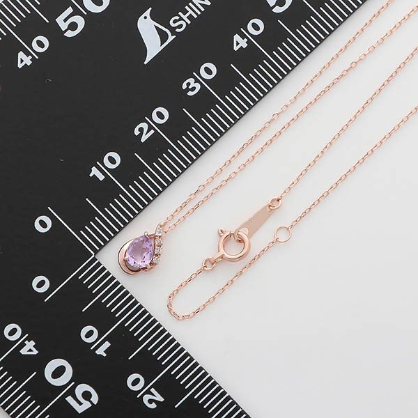 ピンクゴールドネックレス