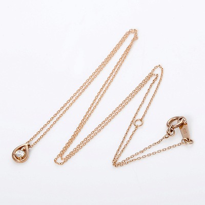 ピンクゴールドネックレス