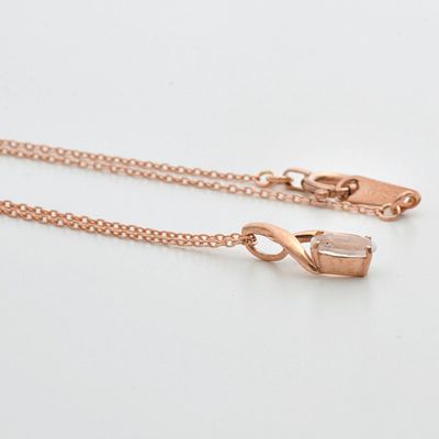 ピンクゴールドネックレス