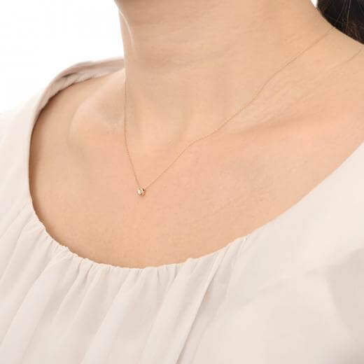 ピンクゴールドネックレス