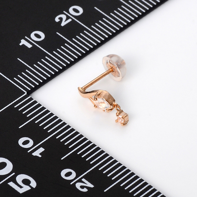 ピンクゴールドピアス