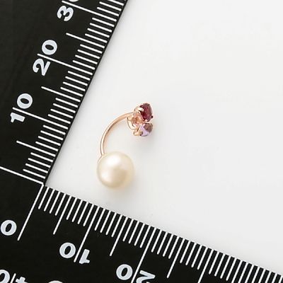 ピンクゴールドピアス