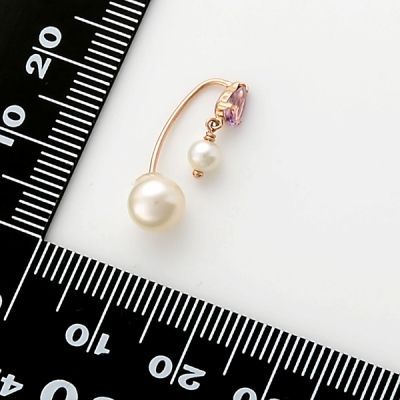 ピンクゴールドピアス