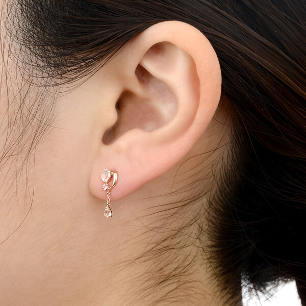 ピンクゴールドピアス