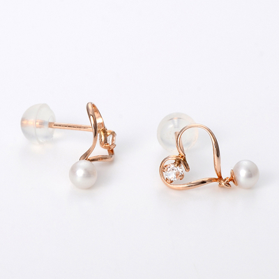 ピンクゴールドピアス