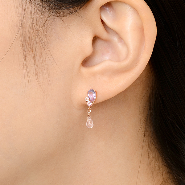 ピンクゴールドピアス