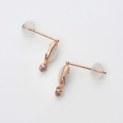 ピンクゴールドピアス