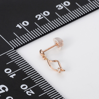 ピンクゴールドピアス