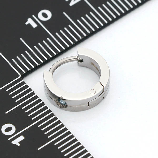 ステンレスフープピアス(片耳用)