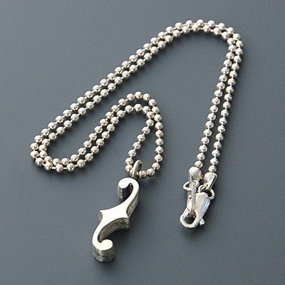 シルバーネックレス