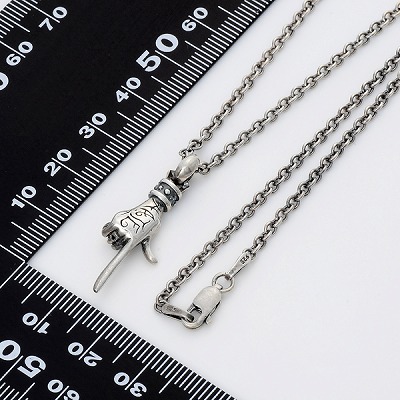 シルバーネックレス