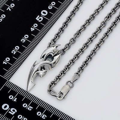 シルバーネックレス