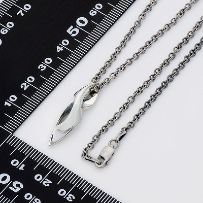 シルバーネックレス