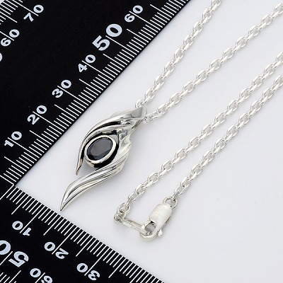 シルバーネックレス