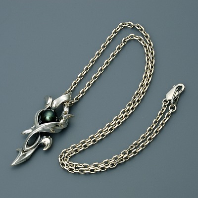 シルバーネックレス