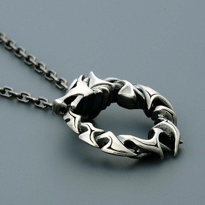 シルバーネックレス