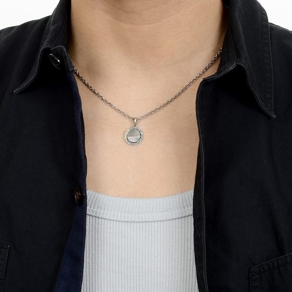 シルバーネックレス