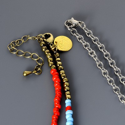 シルバーネックレス