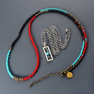 シルバーネックレス